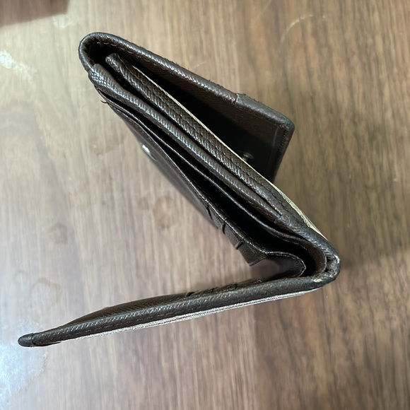 Burberry wallet authentic - Picture 5 of 7